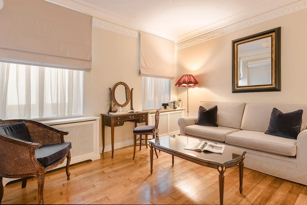 Basement Junior Suite