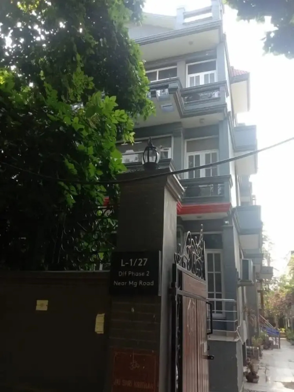 Hotel Royal India - DLF Phase 2