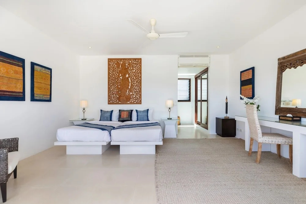 4 Bedrooms Deluxe Villa