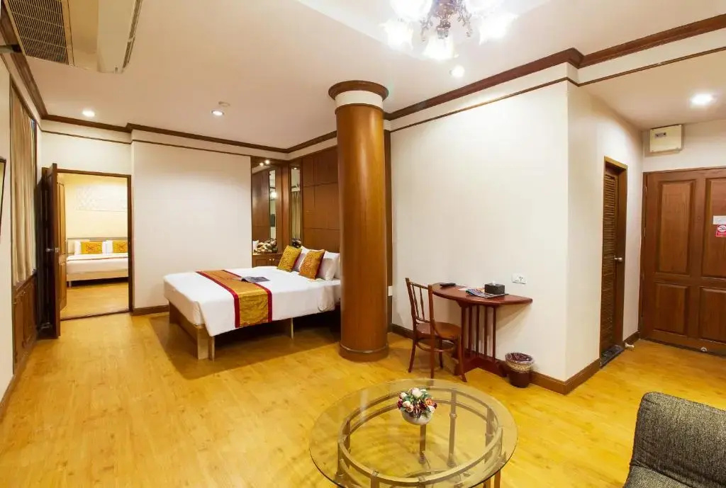 Junior Suite