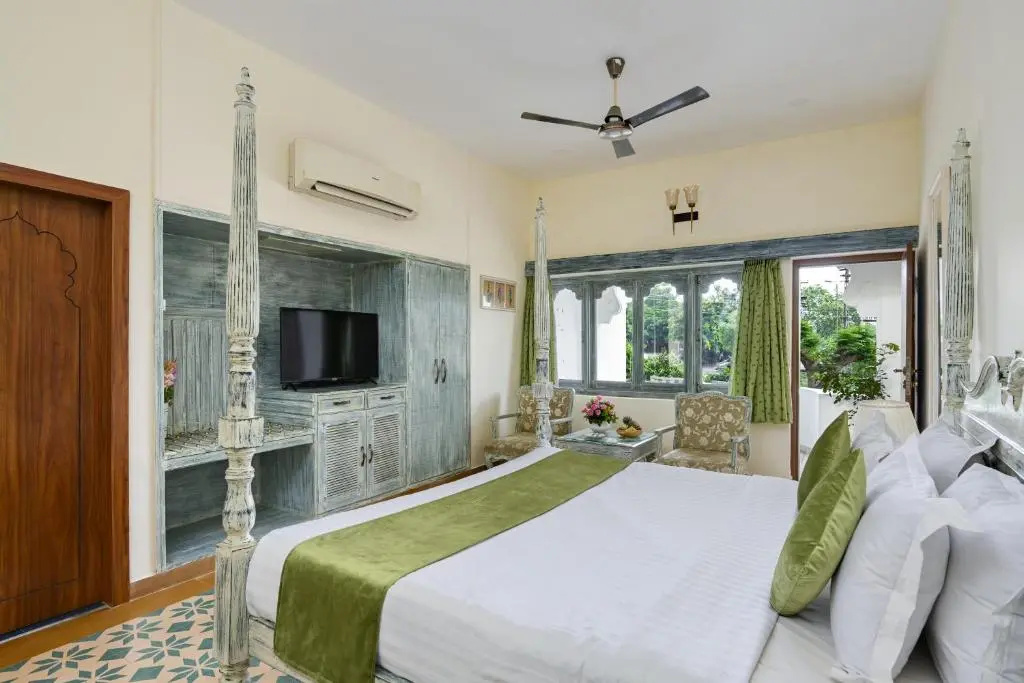 Swaroop Vilas - Lake Facing Boutique Hotel - Chambres