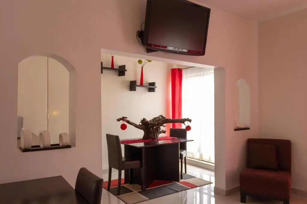 Deluxe Suite
