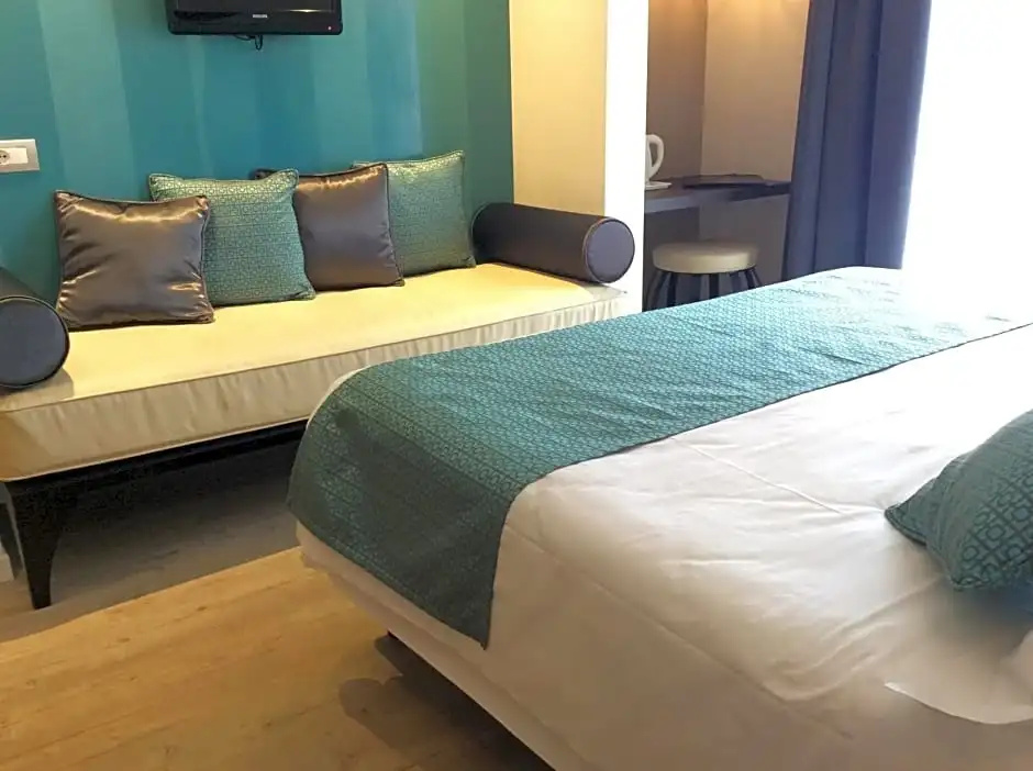 Superior room with balcony