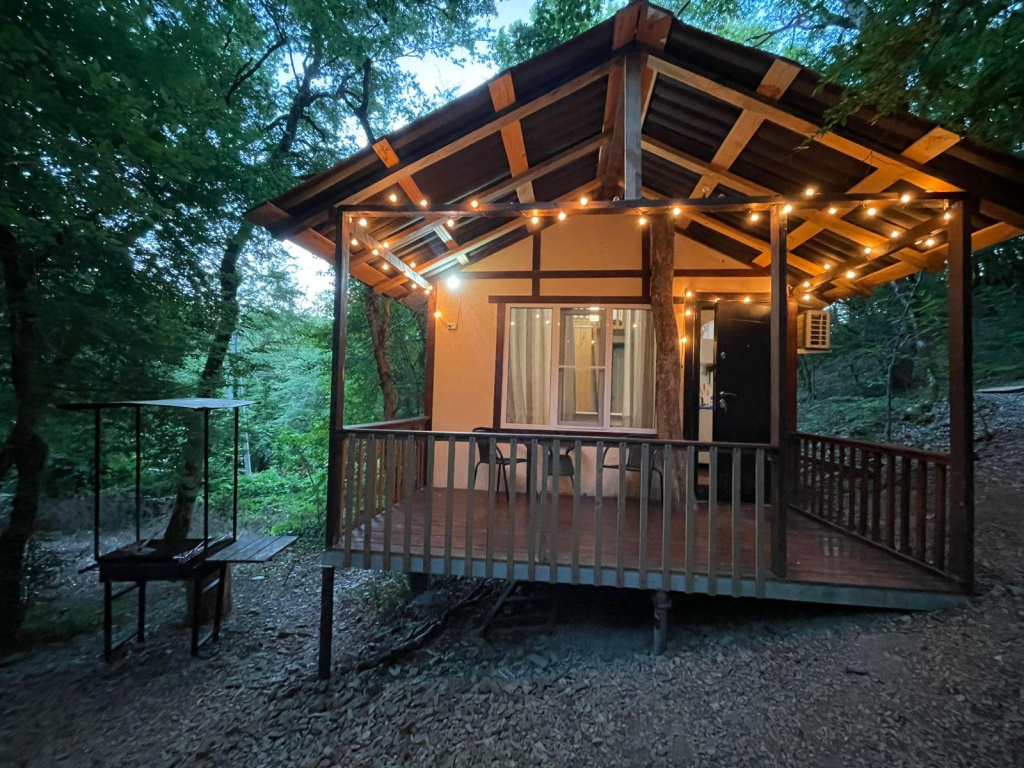 Standard Cottage