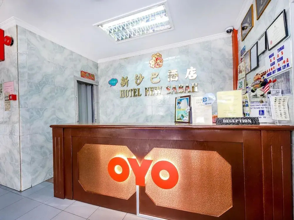 Lobby & Reception
