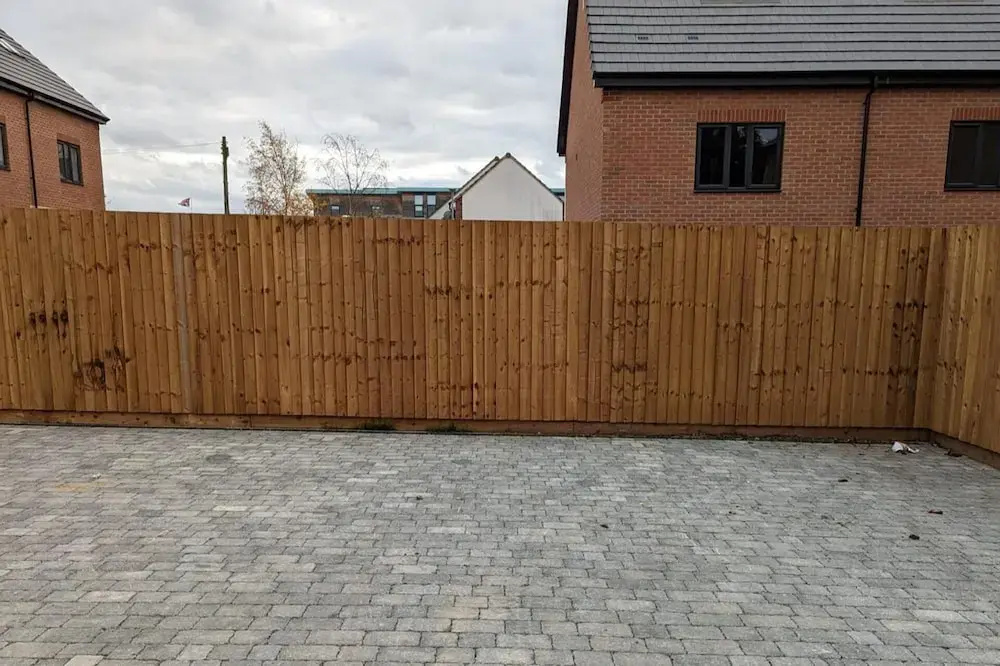 1 Bed Apartment Sleeps 2 - Parking & Wifi