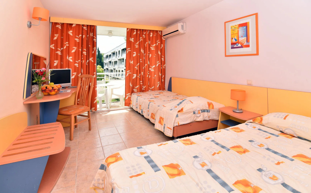 Com Hotel - Général