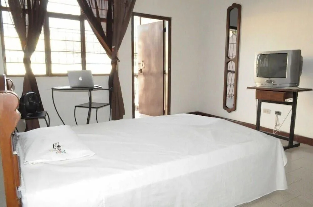 Hotel photo 6