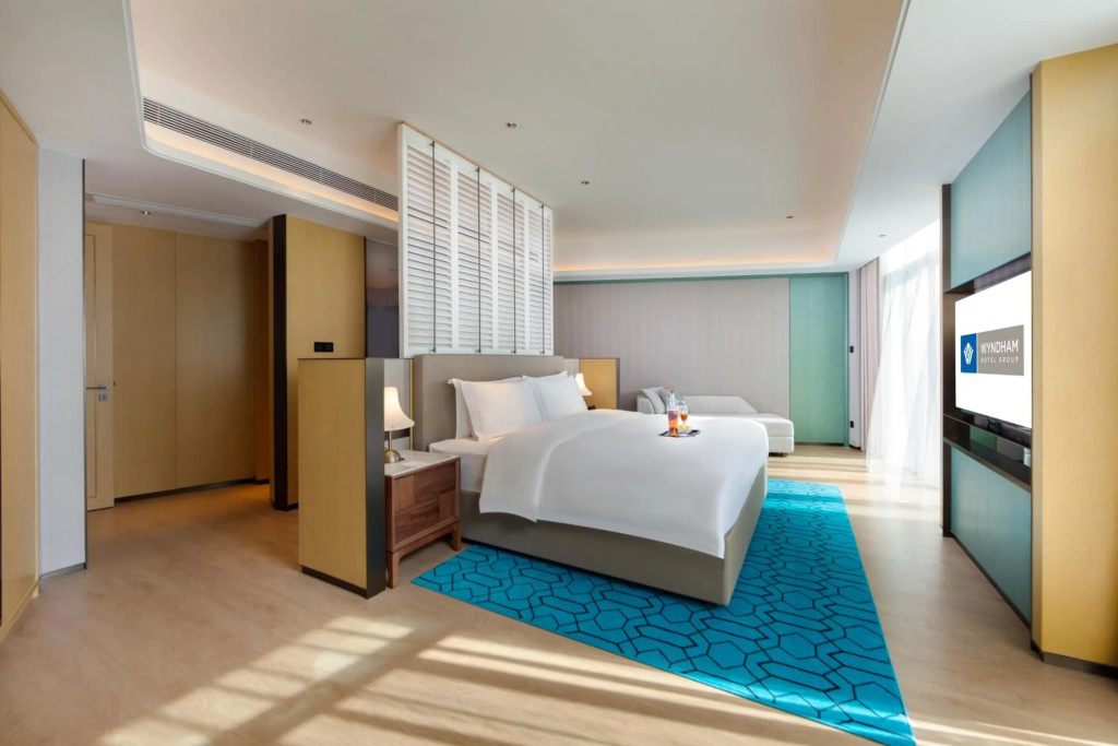 Wyndham Grand Plaza Royale Hot Springs Fenghuang in Xiangxi