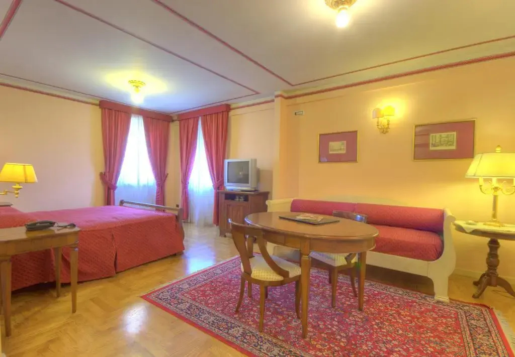 Hotel photo 20