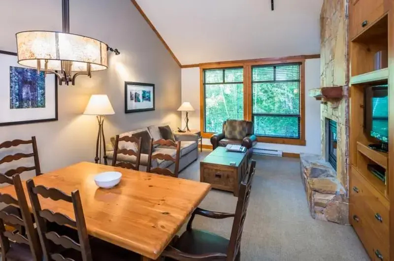 First Tracks Lodge, by Lodging Ovations - Chambres