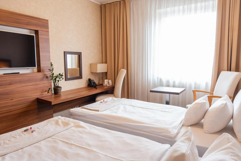 Premium Business Hotel Bratislava - фото 40