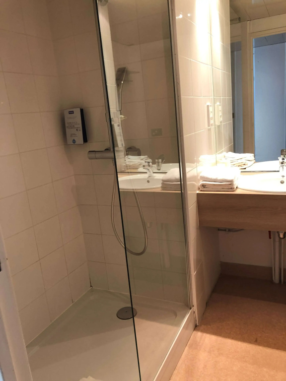 Hotel Kyriad Nemours - Chambres