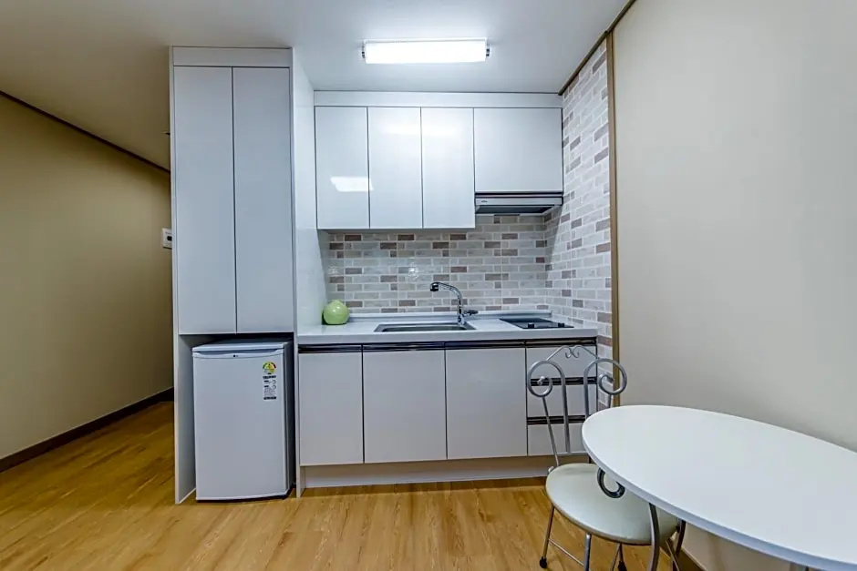 Seogwipo Narsha Resort - Chambres