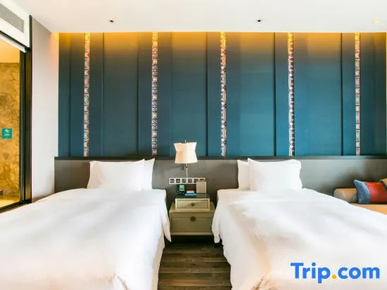 Executive Double room with balcony and with river view (twin beds)