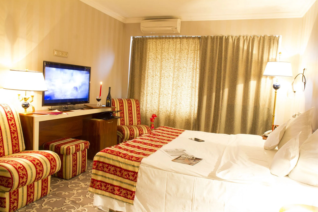 Prahova Plaza Hotel - Général