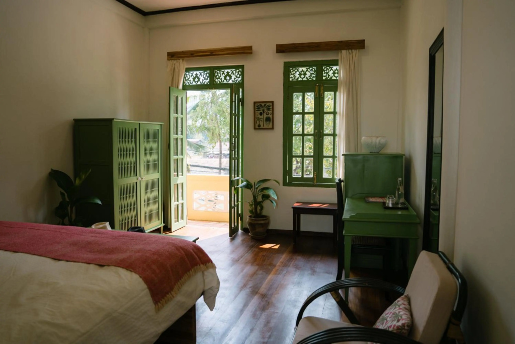 Baan Samsa — 5