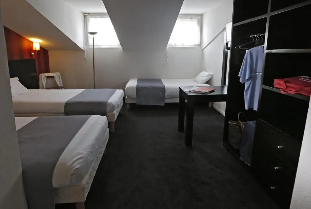 Standard Double room (full double bed)