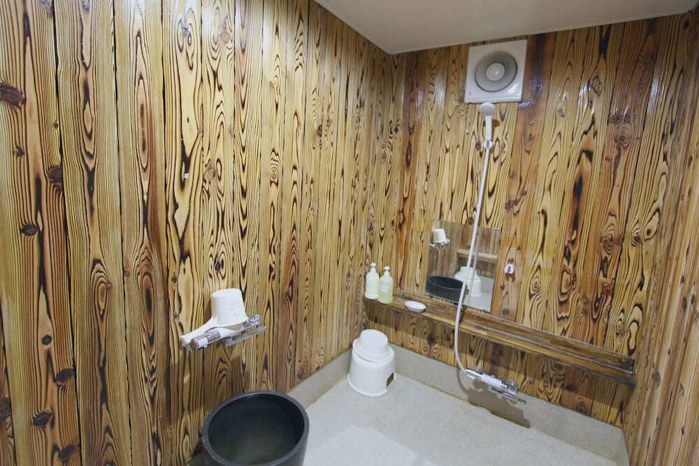 gallery_image_hidden_38