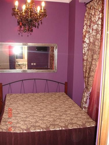 gallery_image_hidden_7