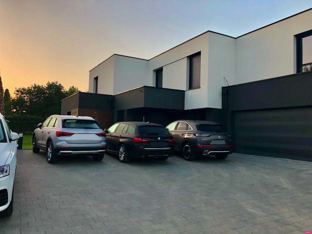 Voir la photo 1 — Hôtelya - Lille - Villeneuve d'Ascq