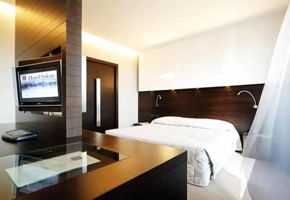 Hotel Selene Pomezia - Chambres
