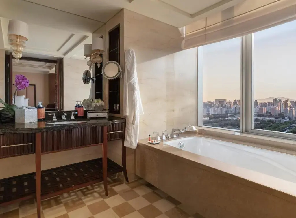 Double Club room River View (twin beds)