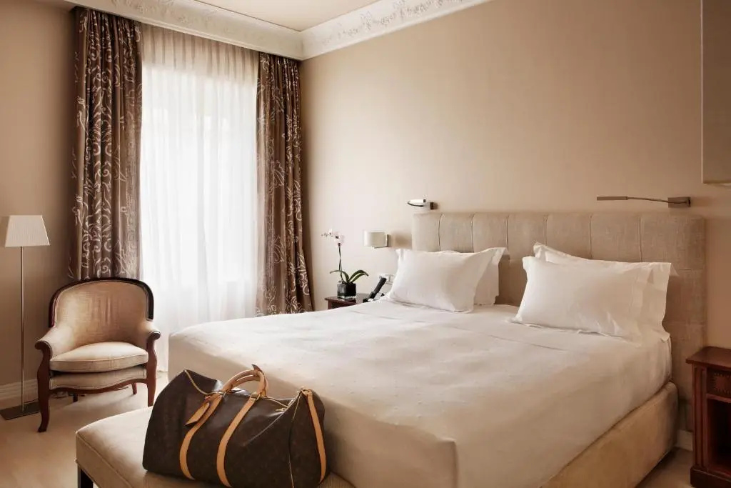 Superior Quadruple room (full double bed)