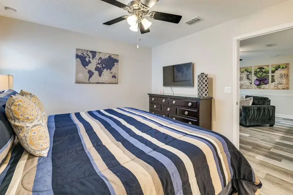 Group Getaway! Newly Renovated Championsgate Home