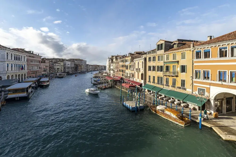 Rialto Grand Canal by Wonderful Italy