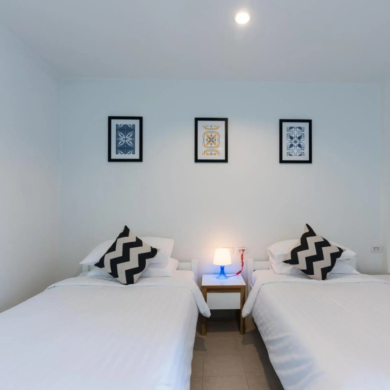 Maikhao Hotel managed by Centara, о. Пхукет, Таїланд мініатюра 6