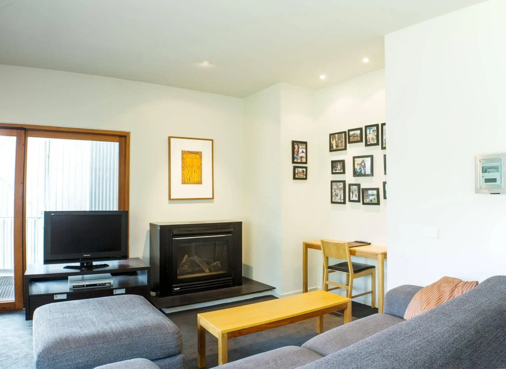 Frueauf Village — фото