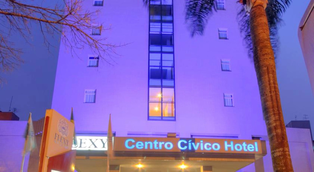 Bristol Centro Cívico Multy Hotel