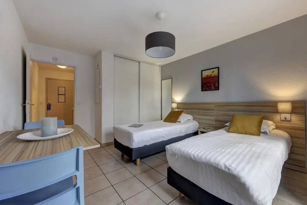 Comfort Aparthotel Divonne L'Oree du Parc - Chambres