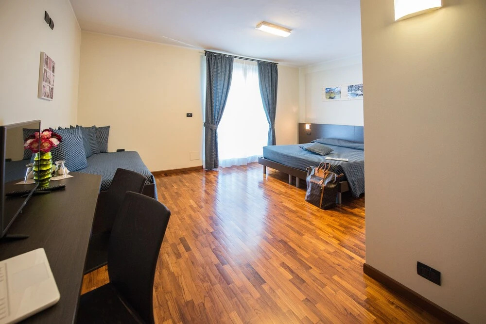 Standard Double room with balcony (twin beds)