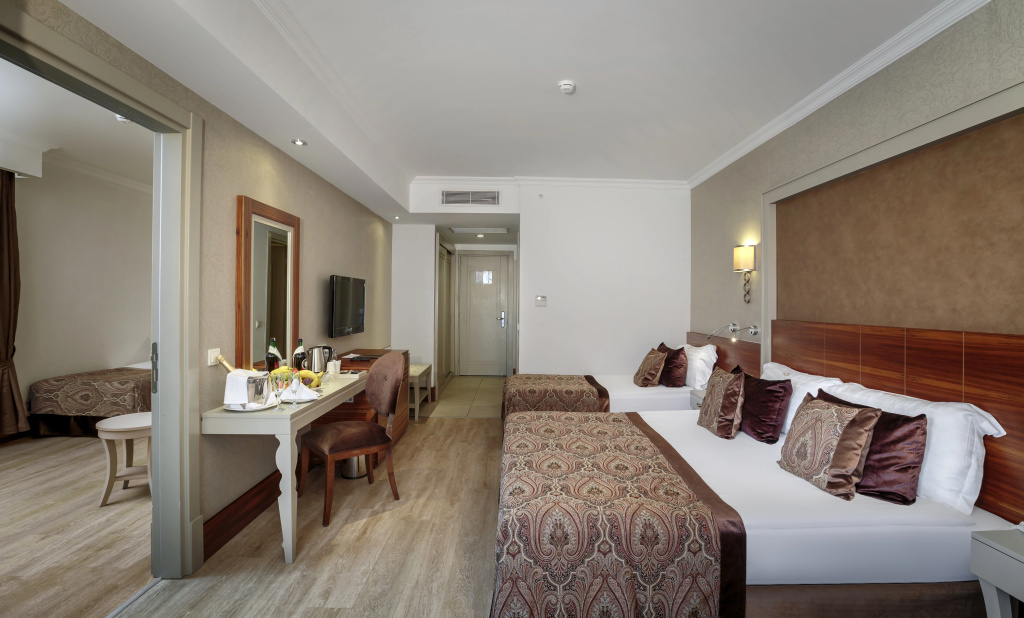 Hotel photo 36