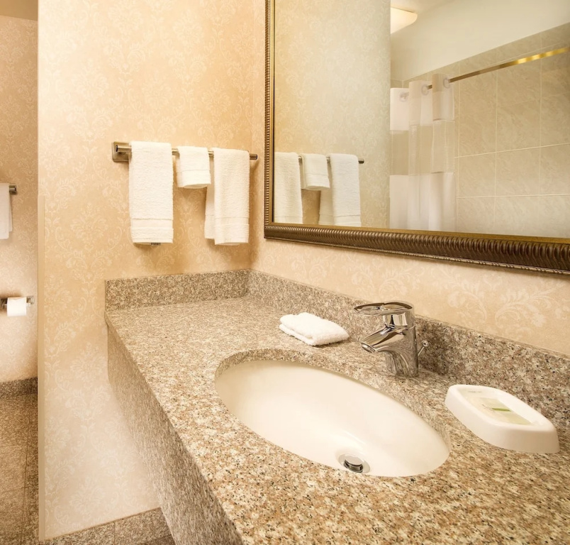 Drury Inn & Suites Cincinnati Sharonville - Chambres