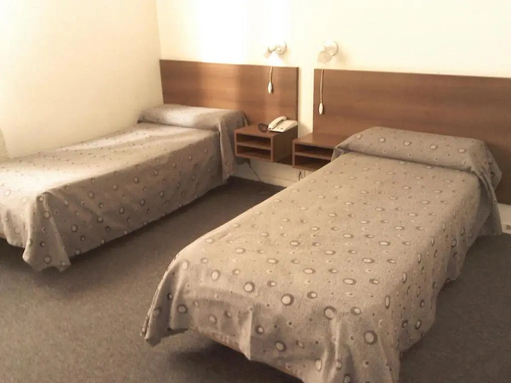 Standard Double room (twin beds)