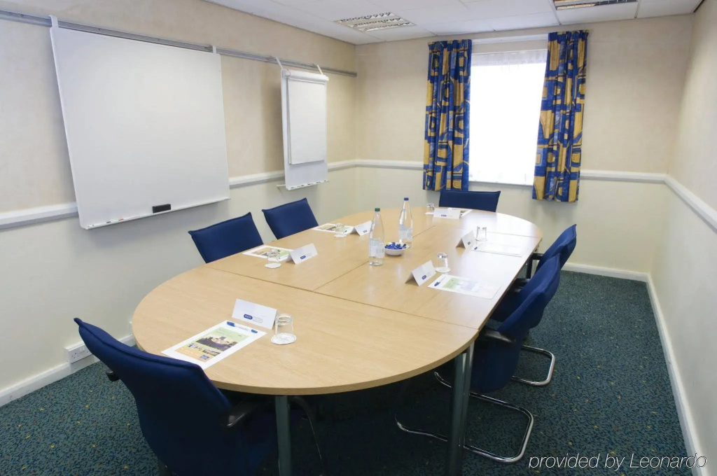 Holiday Inn Express Swansea - East by IHG - Général