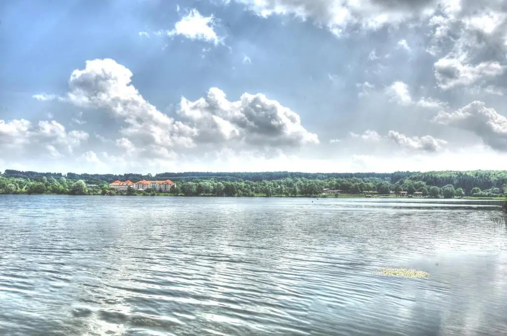 Beach & Waterfront