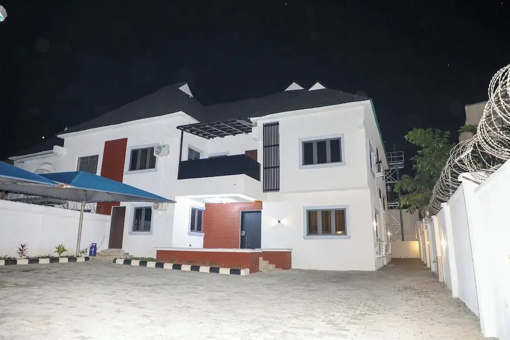 ED - Havilah Suites