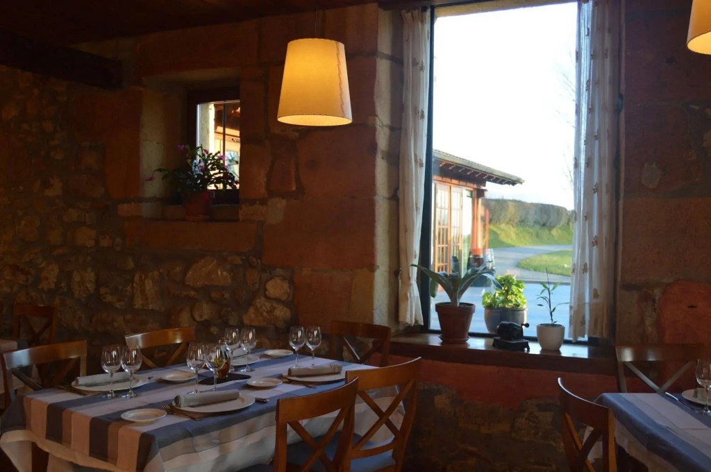 Hotel Restaurante Usategieta - Général