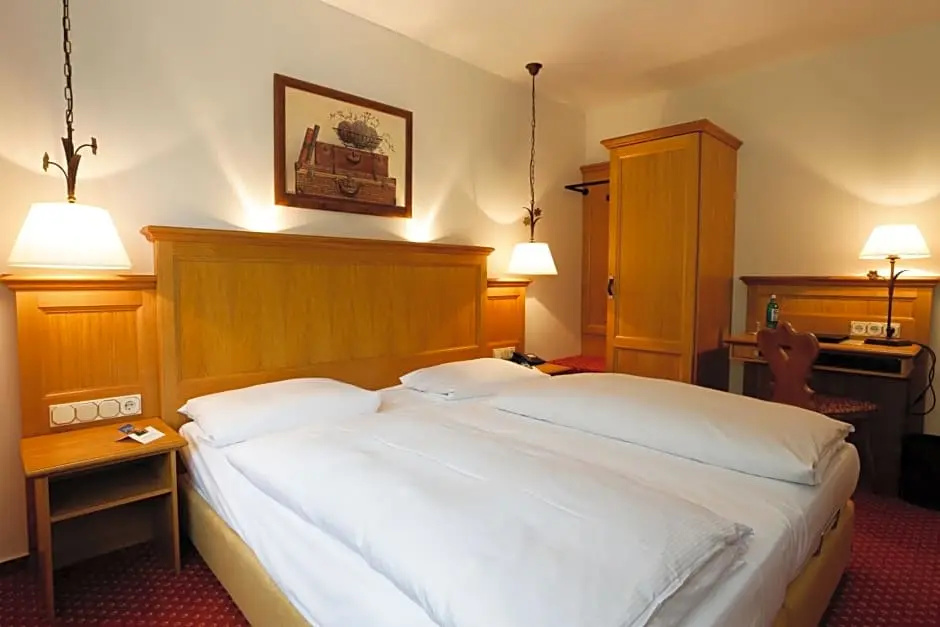Landgasthof Hotel Hess - Chambres