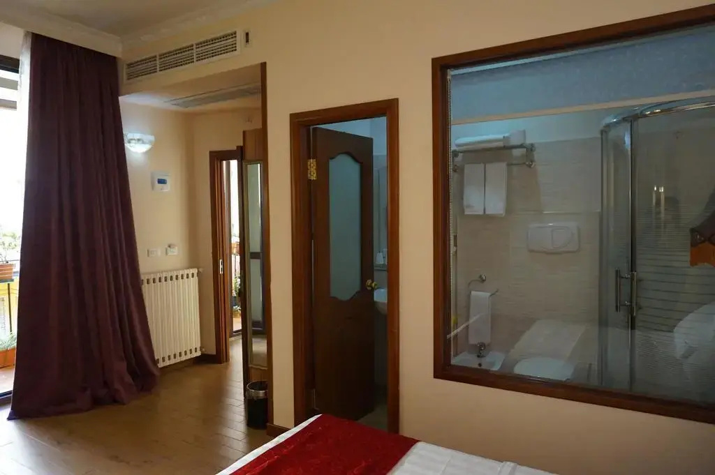 Hotel photo 18