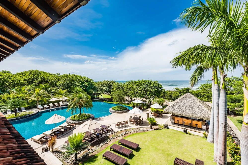 Beach & Waterfront