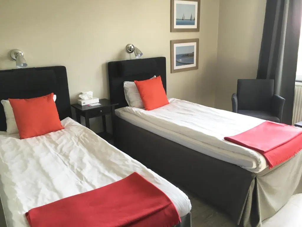 Standard Double room (full double bed)