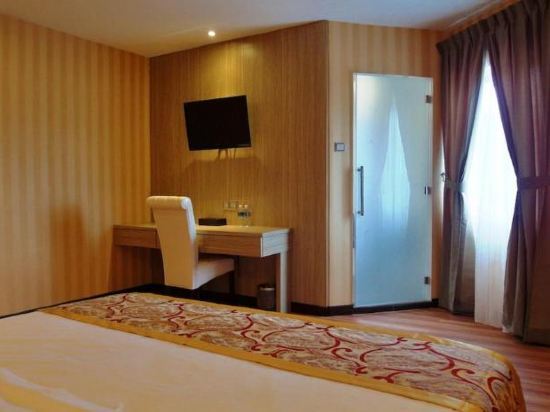 Mandarin Hotel