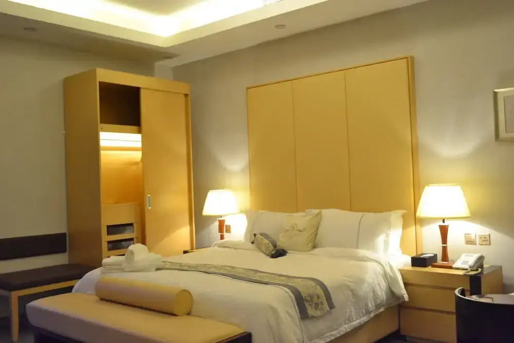 1 Bedroom Superior Apartment