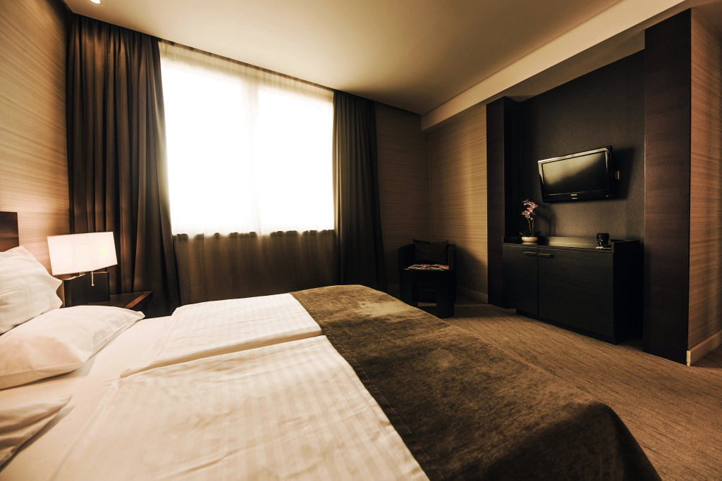 Residence Hotel — 3