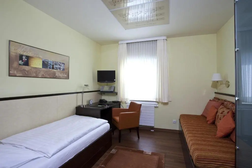 Standard room